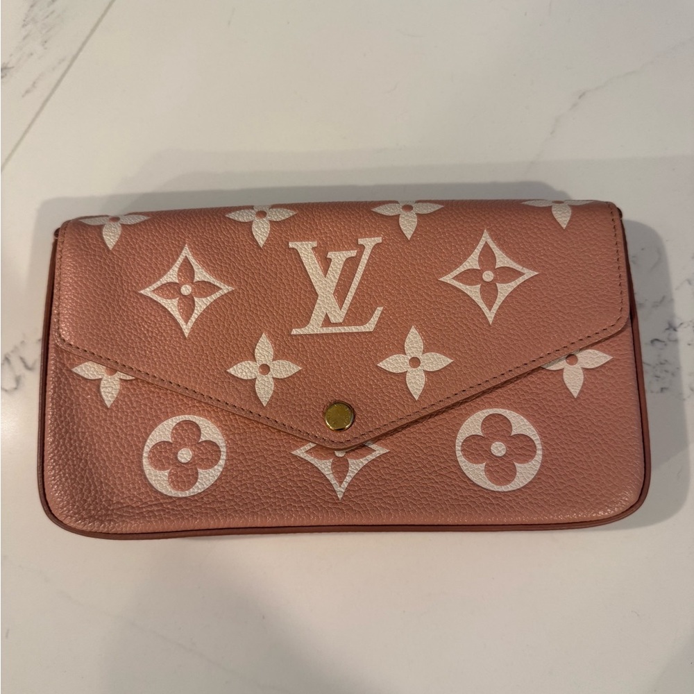 Louis Vuitton Pink and White Felicie Pochette